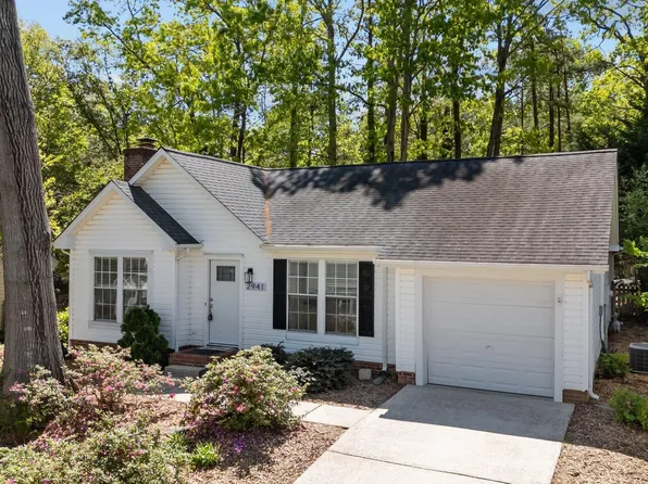 2941 Golden Oak Ct, Raleigh, NC 27603