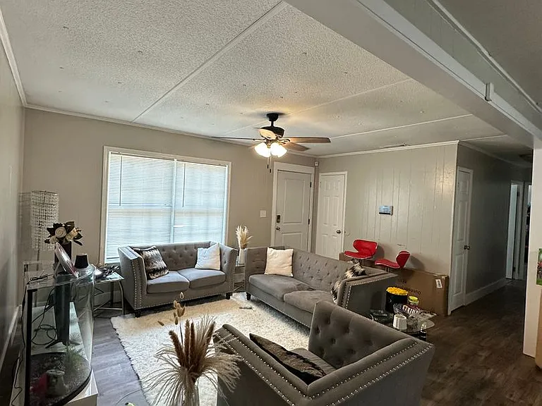 175 Sarsen Cir — Photo 3