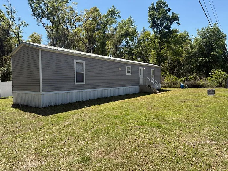3616 Tom Bryan Ln — Photo 2