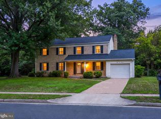 6113 Tammy Dr, Alexandria, VA 22310