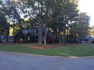 600 Cameron Ct, Lexington, SC 29072