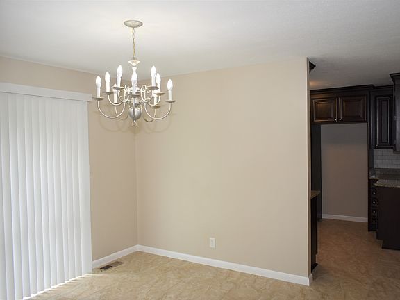 5th image of 346 Jack Coleman Dr NW