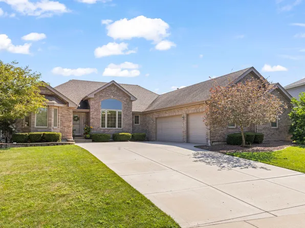 2838 Meadow Path, New Lenox, IL 60451