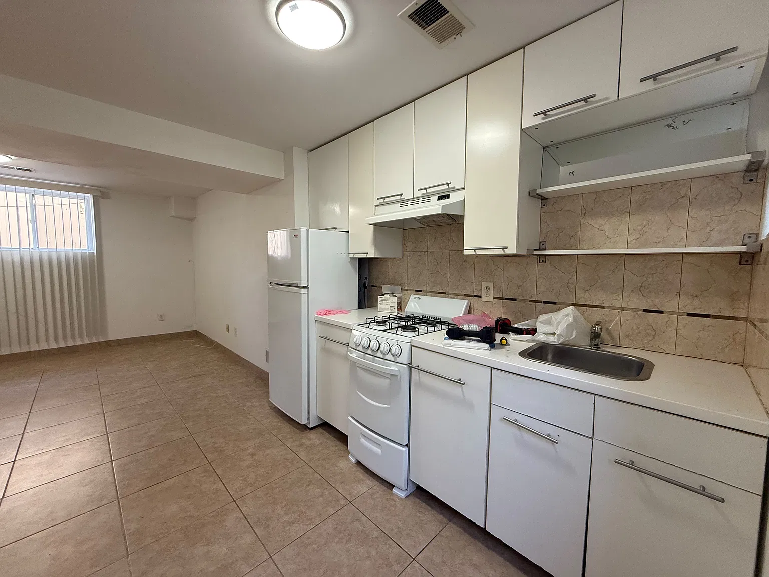 Studio, $1,500 — Photo 4
