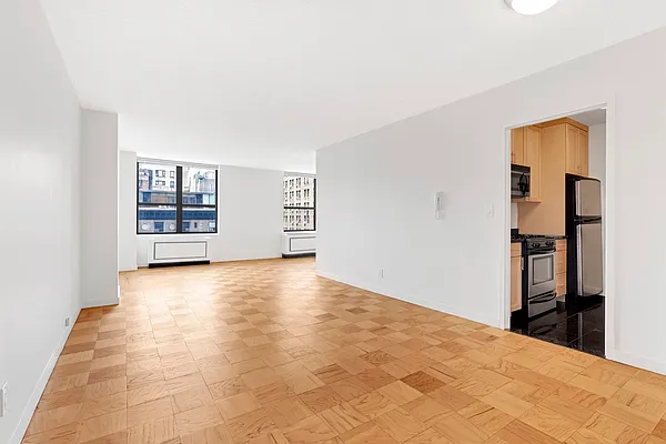 Rented by Cooper & Cooper Real Estate | media 1