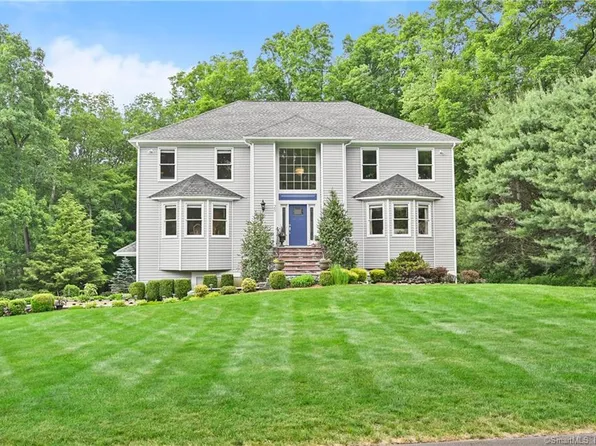 25 Nickel Place, Monroe, CT 06468