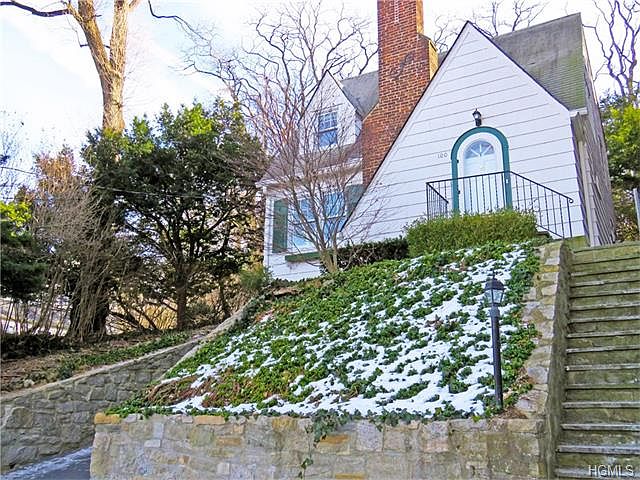1st image of 100 Heath Pl