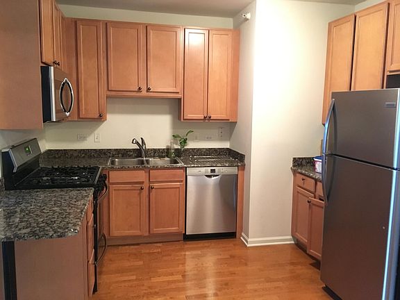 5th image of 125 S Jefferson St #20th