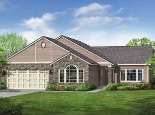 2626 N Vickie St, Visalia, CA 93291