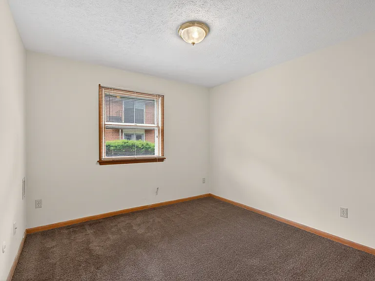 2703 38th St NW #D — Photo 13