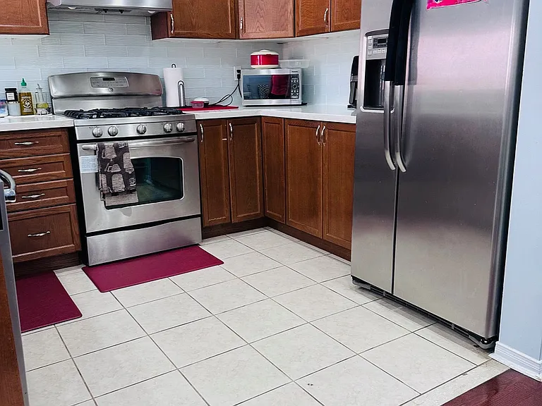 122 Hollingsworth Cir — Photo 13