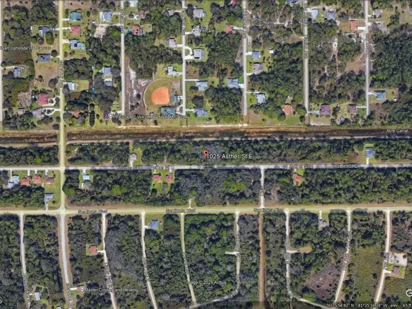1025 Asther St E, Lehigh Acres, FL 33974