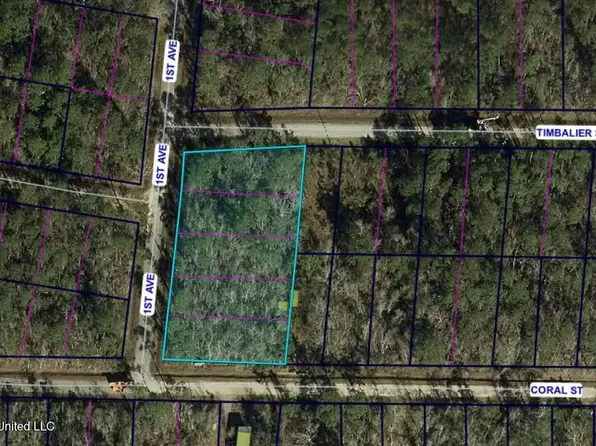 Coral St, Waveland, MS 39576