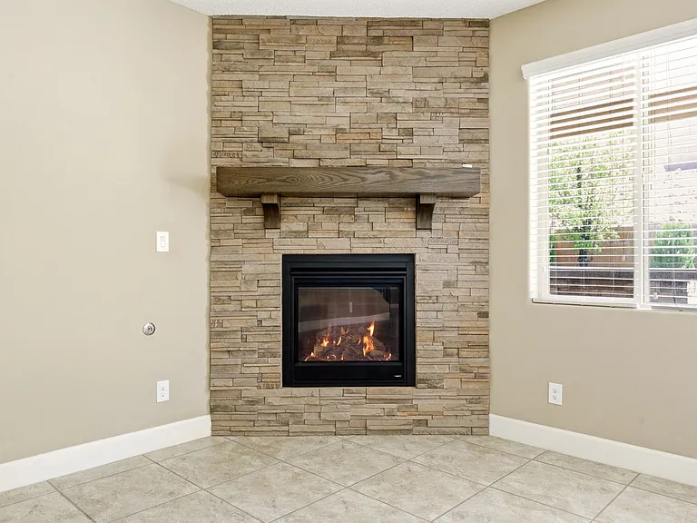 1504 Challedon Dr SE — Photo 22