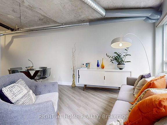 3rd image of 170 Sudbury St #415