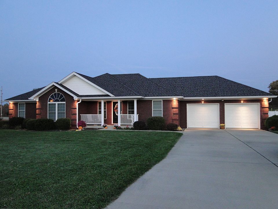 1069 Emerald Drive 