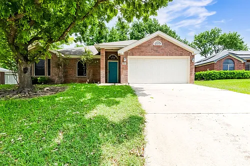 5316 Trail Dr Photo 1