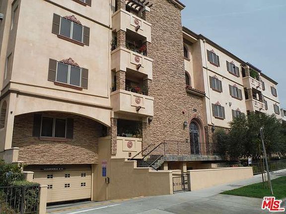 2nd image of 5057 Maplewood Ave APT 302
