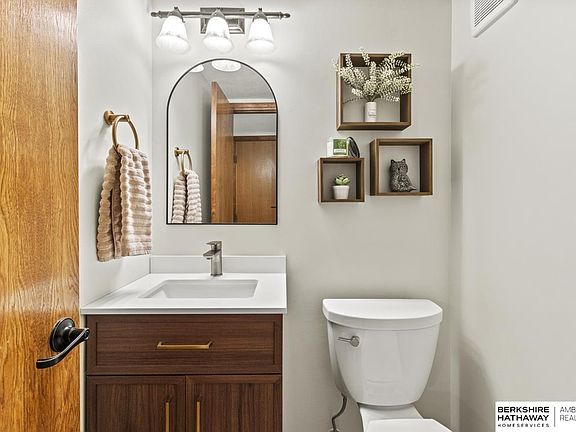 3rd image of 1512 N 144th Avenue Cir