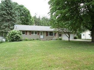 199 Highfield Rd, Marshall, MI 49068