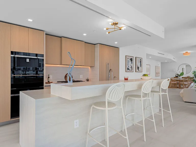 900 N Ocean Blvd #906 — Photo 11