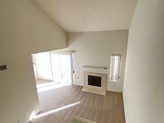 3rd image of 3831 Creststone Pl