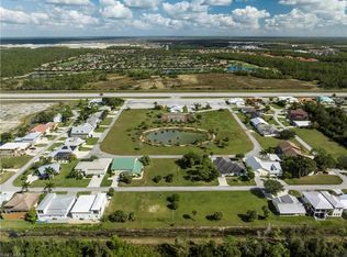 4012 Skyway Dr, Naples, FL 34112