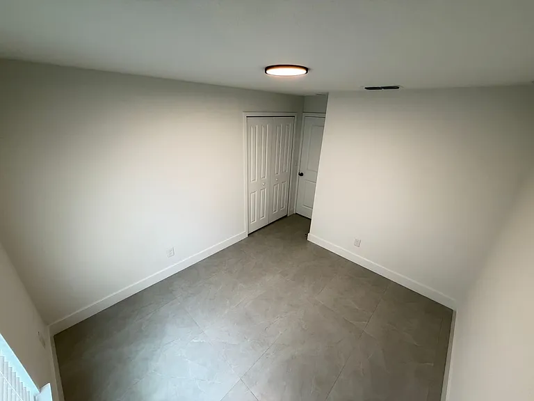 2614 Palomar Ave SE — Photo 30