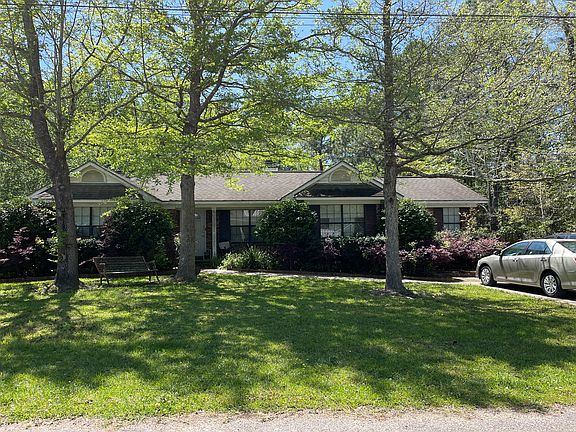 2nd image of 2505 Windward Dr