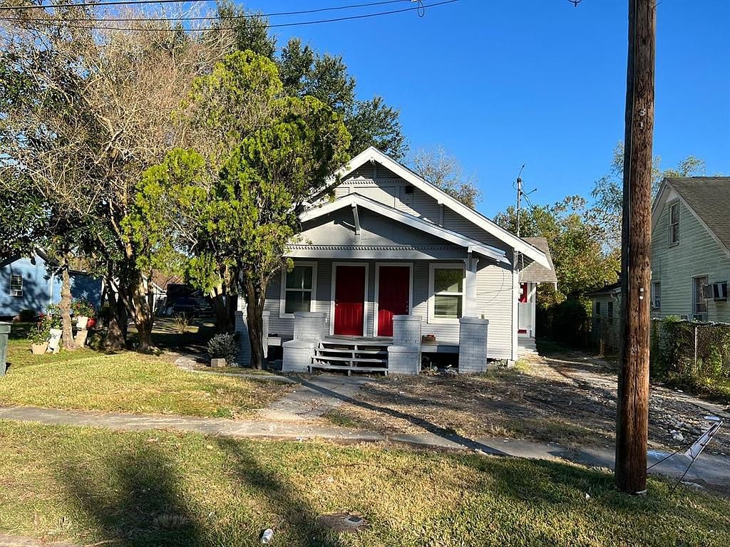 2825 Victoria St Beaumont TX 77701 Zillow