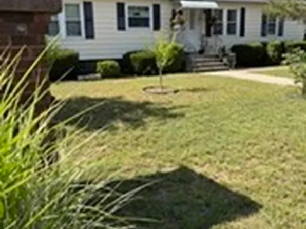 2 Castle Rd #118, Attleboro, MA 02703