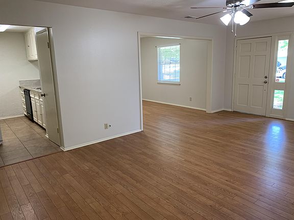 Living Room/Dining Room
