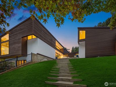 4343 W McLaren Street, Seattle, WA, 98199