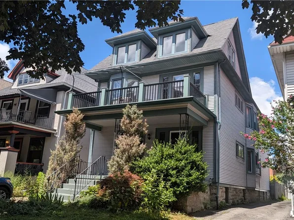 37 Manchester Pl, Buffalo, NY 14213