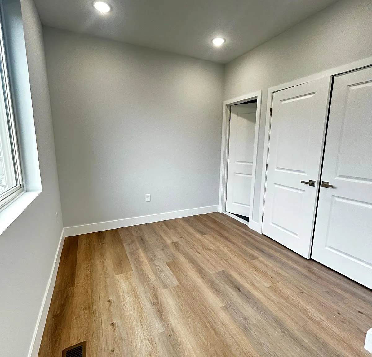 2 bed, 850 sqft, $1,850 — Photo 3