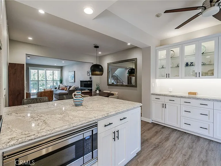 1219 S Catalina Ave — Photo 16
