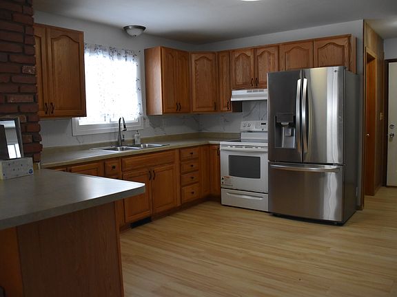 2nd image of 2710 30th St N