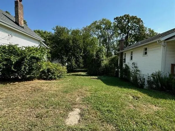 2124 Knox Ave, Saint Louis, MO 63139