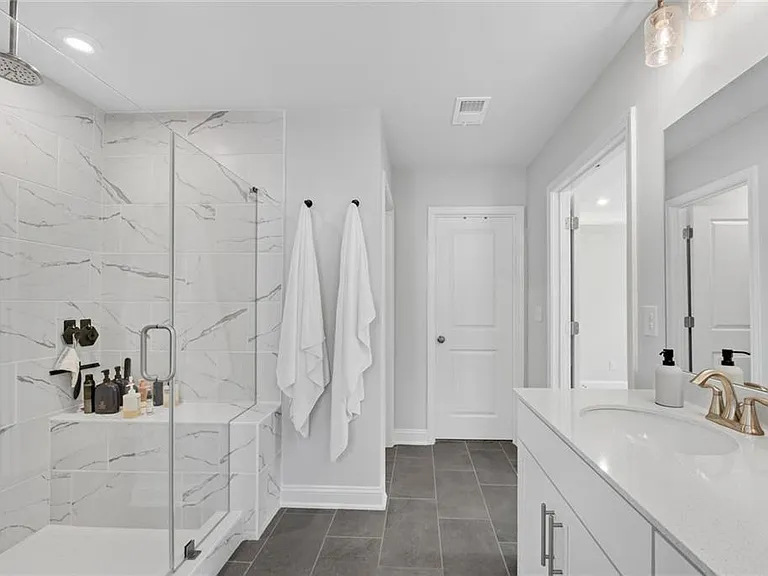 400 Renwood Trl — Photo 22