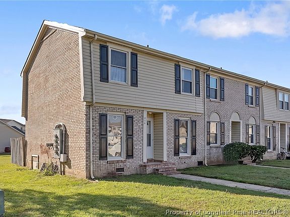 2nd image of 416 Kirkcaldy Ct