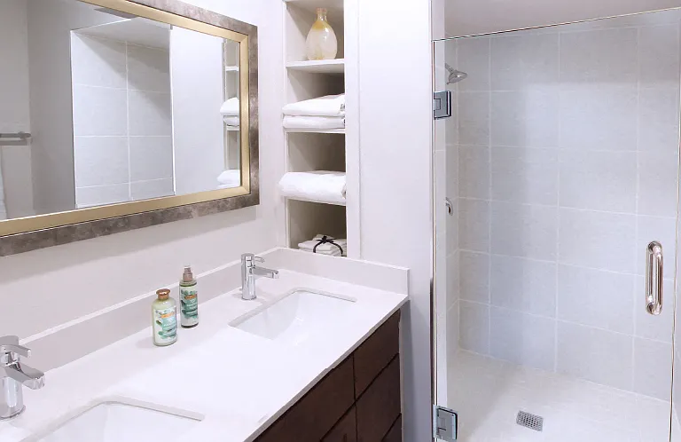 Custom Home Finishes