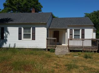 1114 Poston Cir, Gastonia, NC 28054