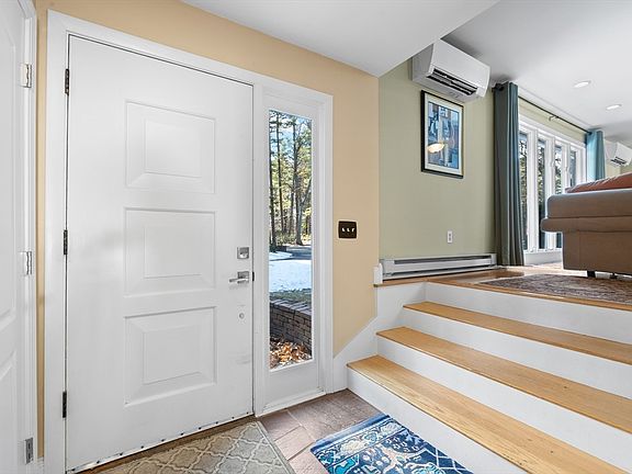 3rd image of 44 Pine Plain Rd