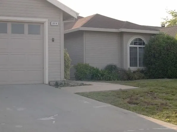 2814 Leslie Ln, West Sacramento, CA 95691