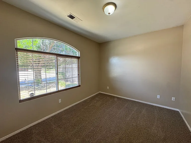 11713 Starlight Dr — Photo 5