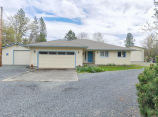 449 Connie Ln, Merlin, OR 97532