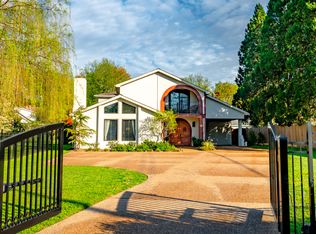 914 S Main St, Henderson, KY 42420