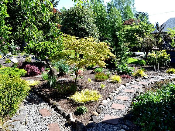 3rd image of 4003 Wauna Vista Dr