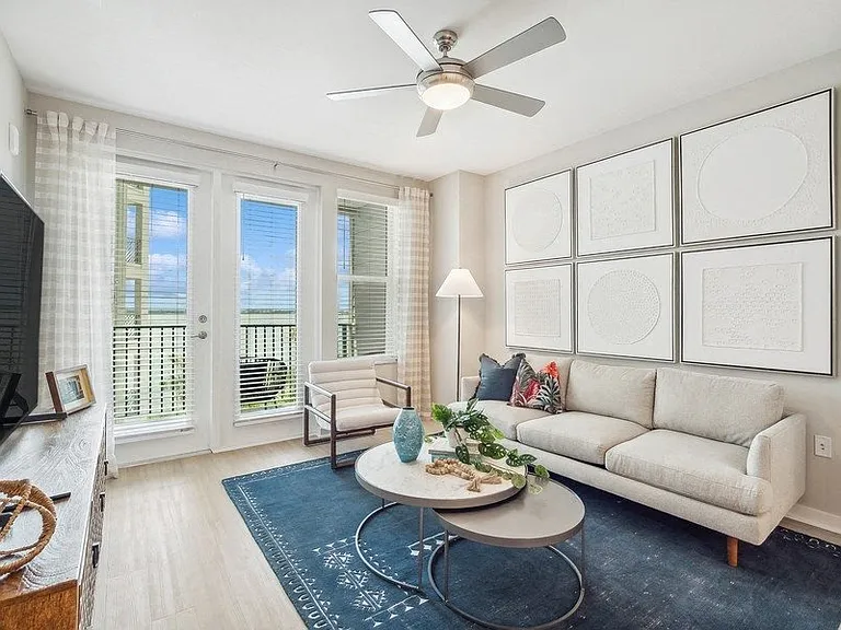 Bainbridge Bayview — Photo 27
