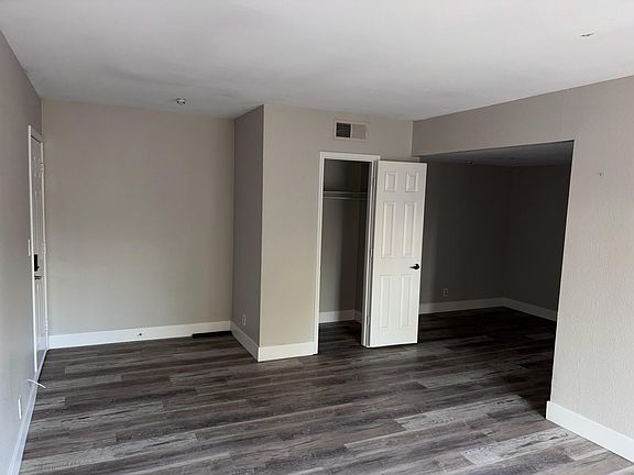 3rd image of 5098 River Glen Dr Unit 211
